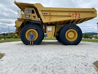 Ti peu plus gros que le camion à Boyd.