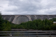 L'impressionionant barrage hydro-électrique de Manic Cinq.